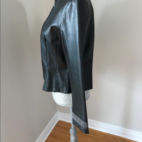 Farouche Jacket - Picture 2 of 5